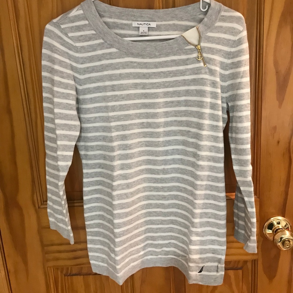 Nautica. Grey and white stripped sweater.